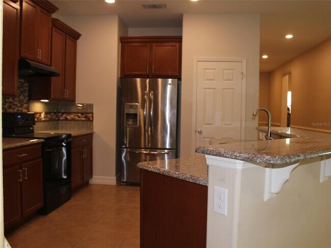 Building Photo - 12067 Sumter Dr