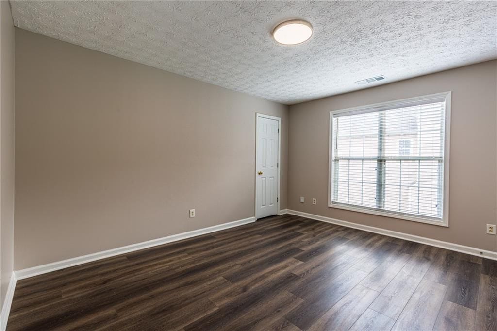 Building Photo - 3192 Dunlin Way