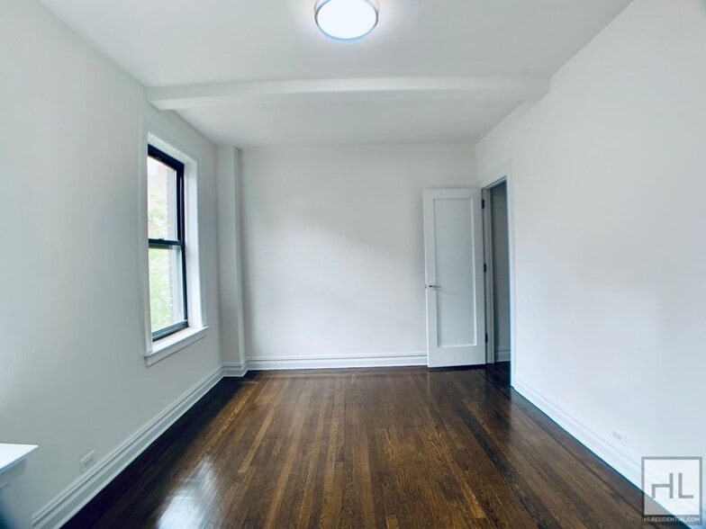 Building Photo - EAST 37 STREET