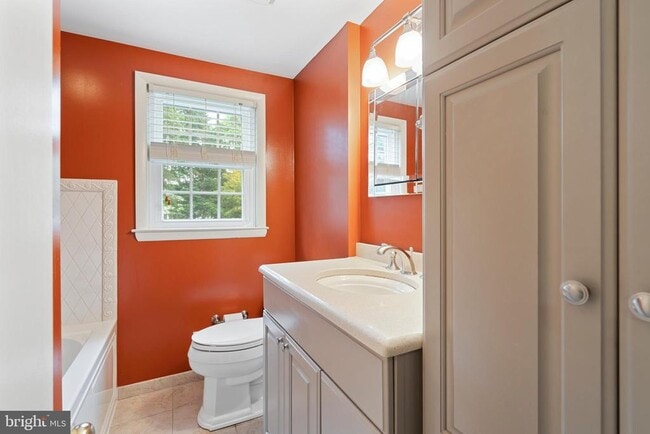 Building Photo - 120 Walker Rd