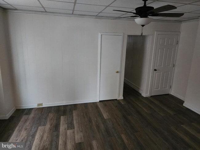 Building Photo - 253 E Ettwein St