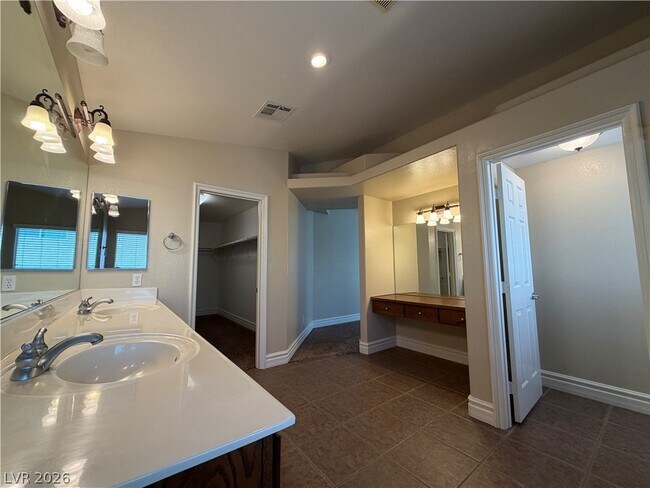 Building Photo - 6677 Keyesport Ct