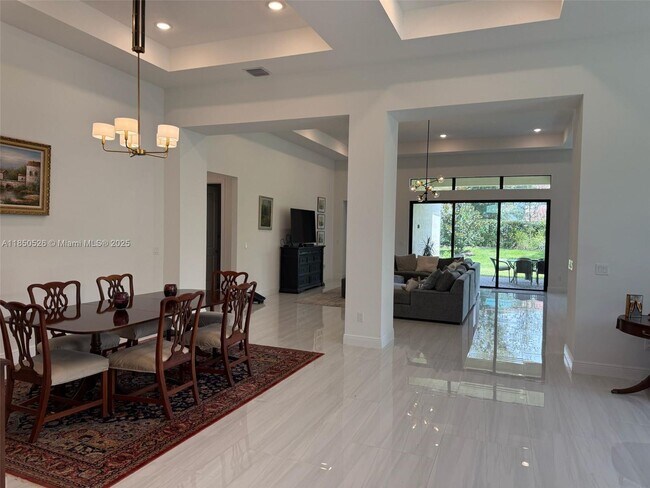 Building Photo - 12150 Bastille Cir S