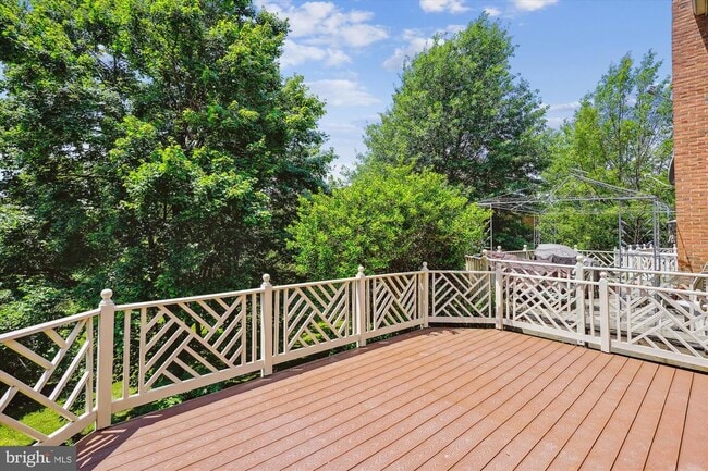 Building Photo - 15738 Cherry Blossom Ln