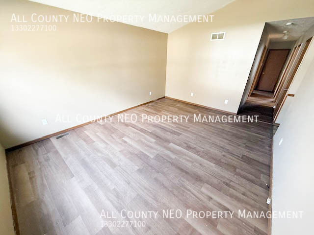 Building Photo - 1118 Hammel St