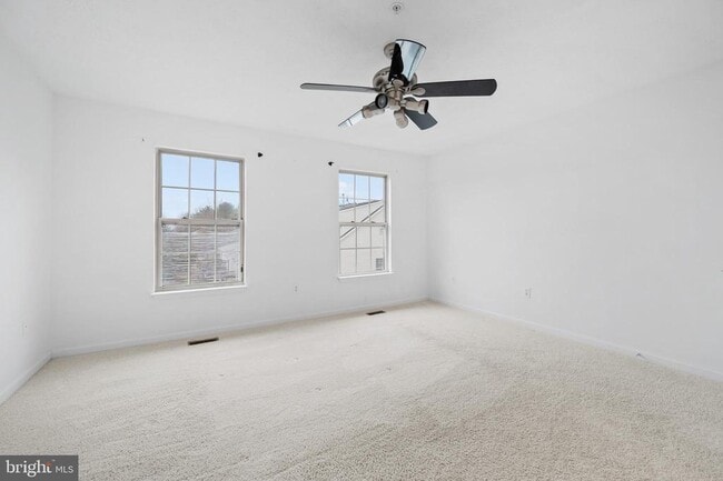 Building Photo - 206 Toddson Ln