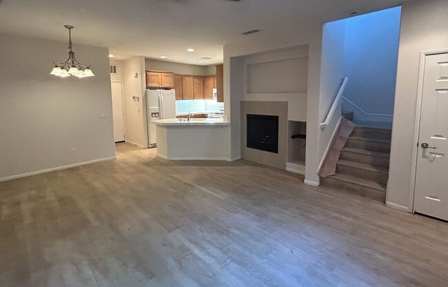 Building Photo - Tulsa Pl #105 Rancho Cucamonga, CA (2 Bedrooms/ 3 Bathrooms)