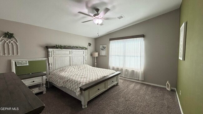 Building Photo - 11613 Flor Galatea Wy