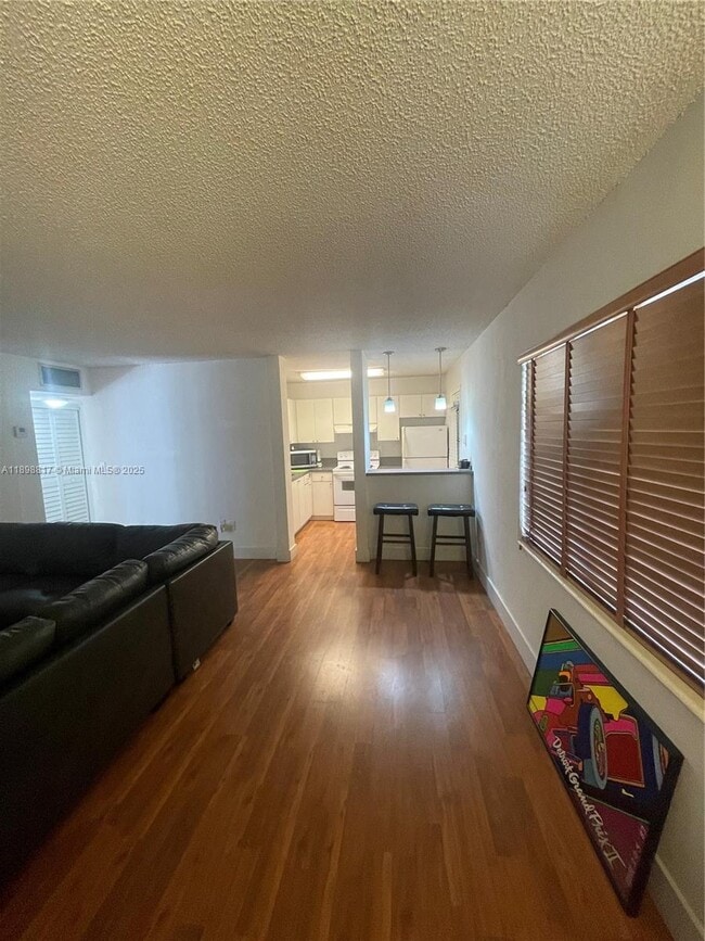 Building Photo - 5330 SW 77th Ct