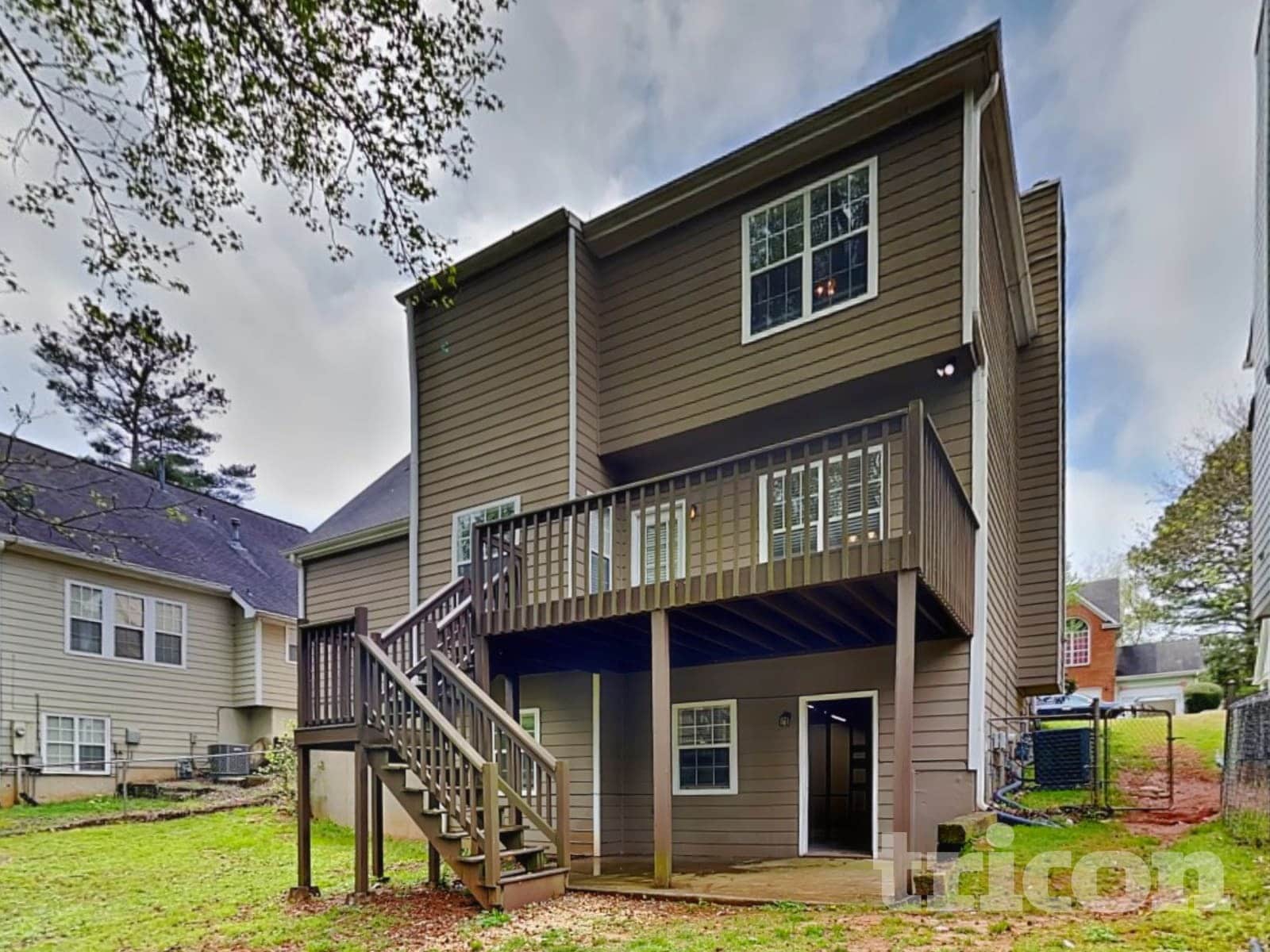 Building Photo - 1475 Watercrest Cir