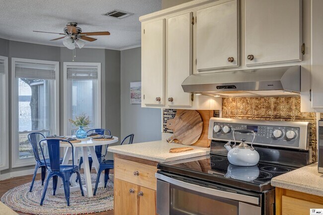 Building Photo - 1589 Terral Island Rd