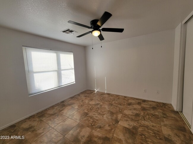 Building Photo - 2259 E Spruce Dr
