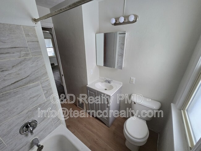 Building Photo - 4667 E 86th St