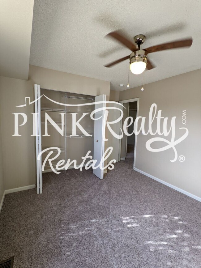 Building Photo - 415 Garwood Ct