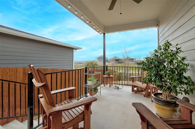 Building Photo - 9720 Evening Canopy Dr