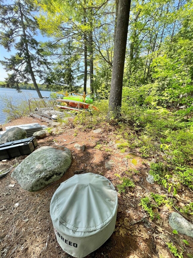 Building Photo - 185 Big Sandy Rd