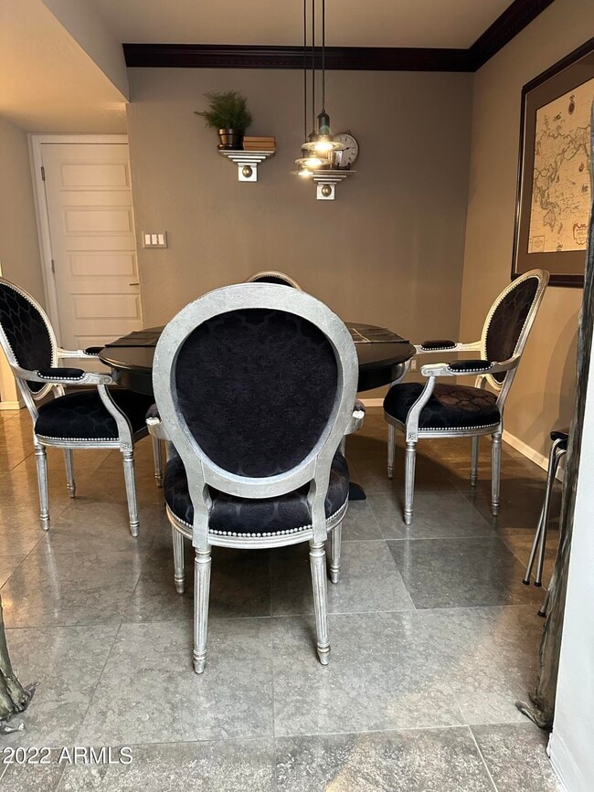 Building Photo - 7908 E Solano Dr