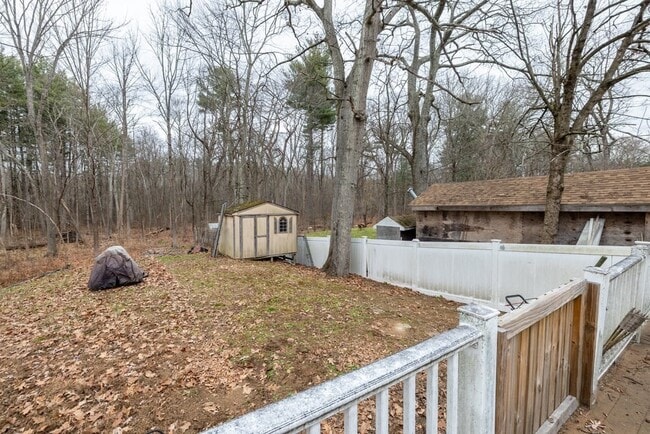 Building Photo - 22 Nickerson Ave