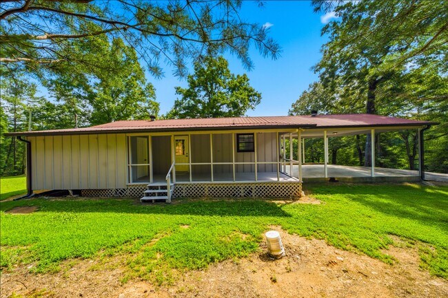 Building Photo - 250 Goodfield Creek Rd