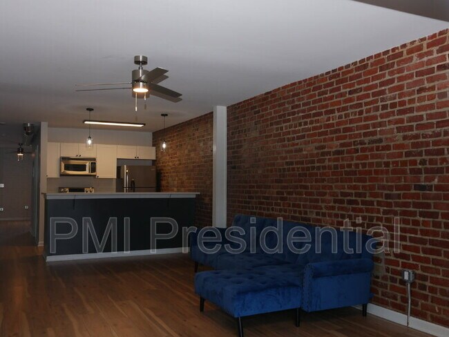 Building Photo - 107 W Brookland Park Blvd