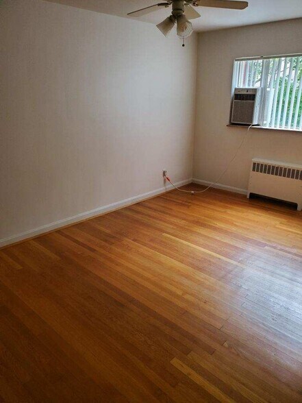 Building Photo - 6132 Dryden ave