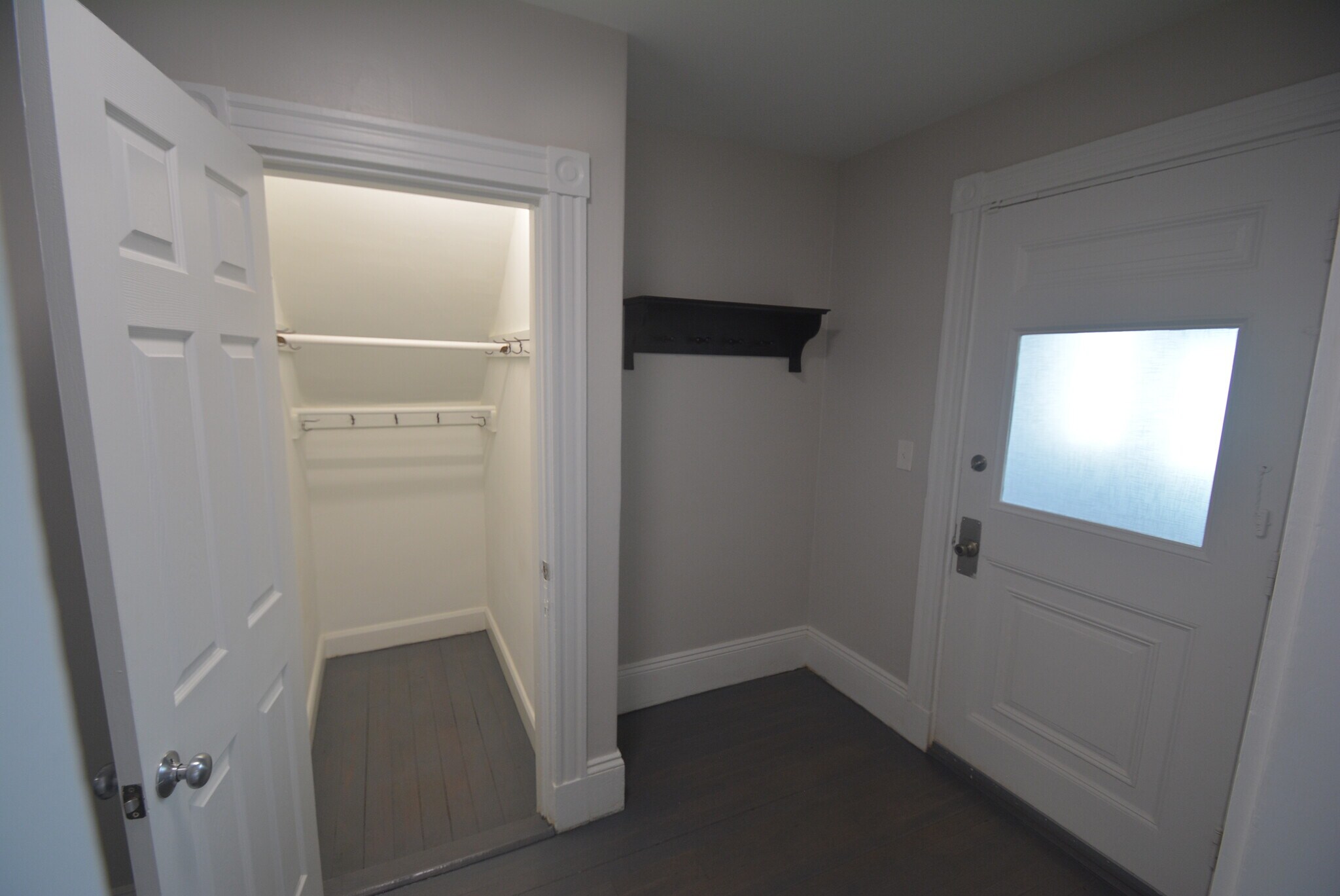 Building Photo - 31 Claybourne St