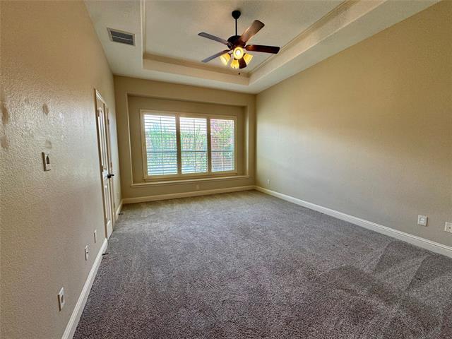 Building Photo - 1604 Medina Ln