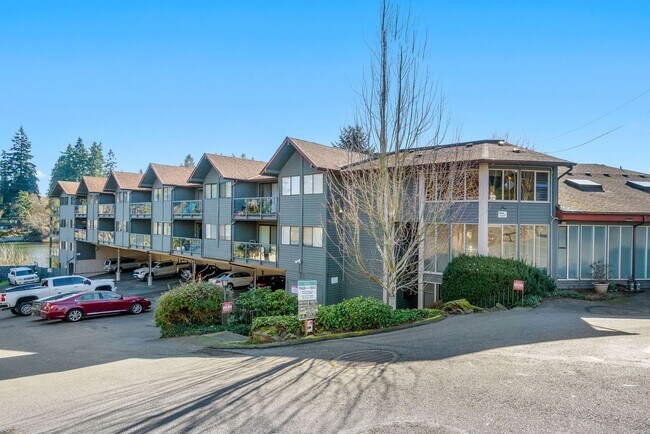 Building Photo - 19428 Aurora Ave N