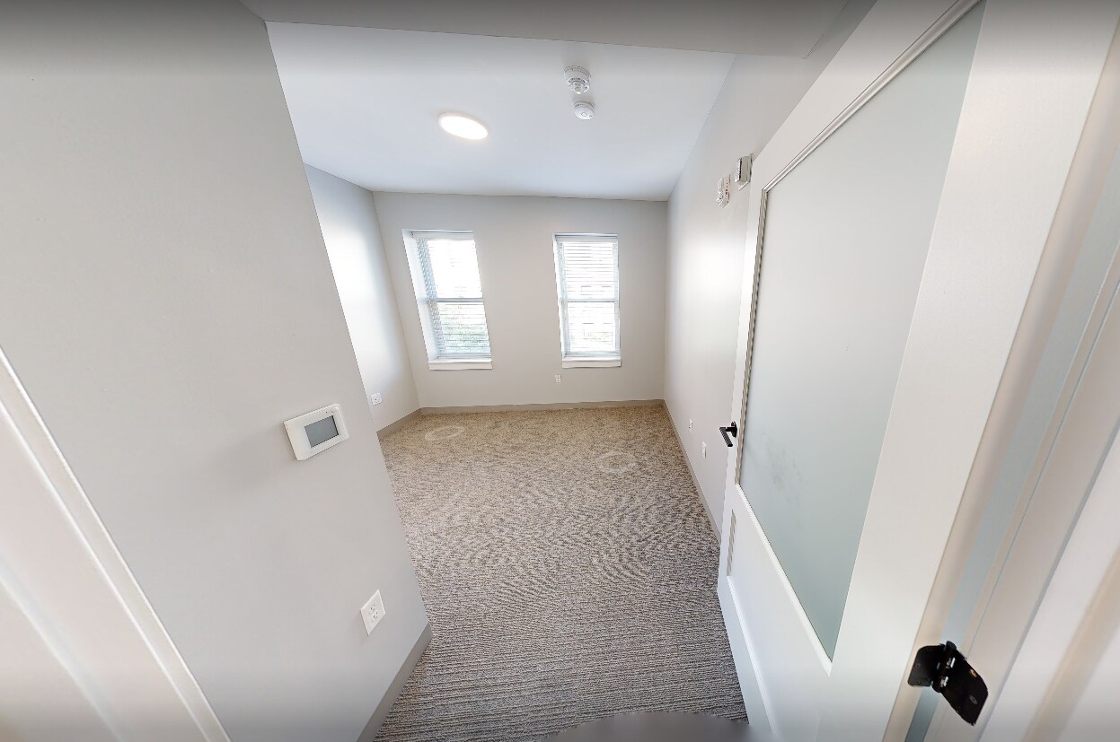 Building Photo - 55 Hemenway St