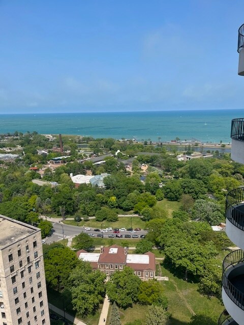 View - 2020 N Lincoln Park W