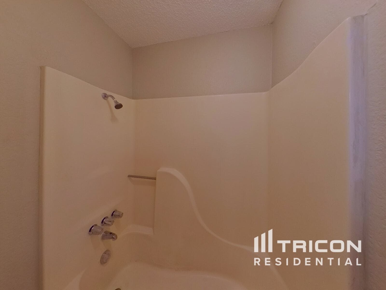 Building Photo - 6056 Birchhill Rd