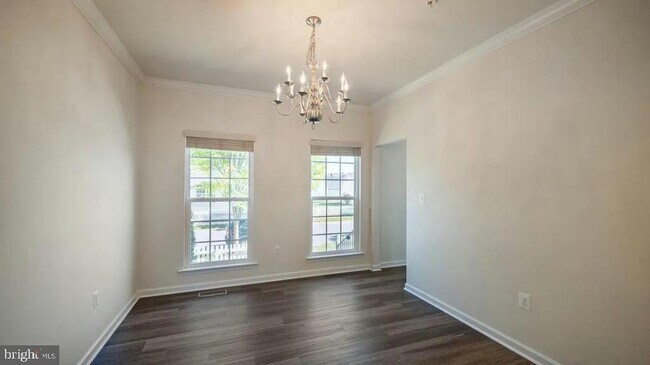 Building Photo - 11830 Steeplebush Dr
