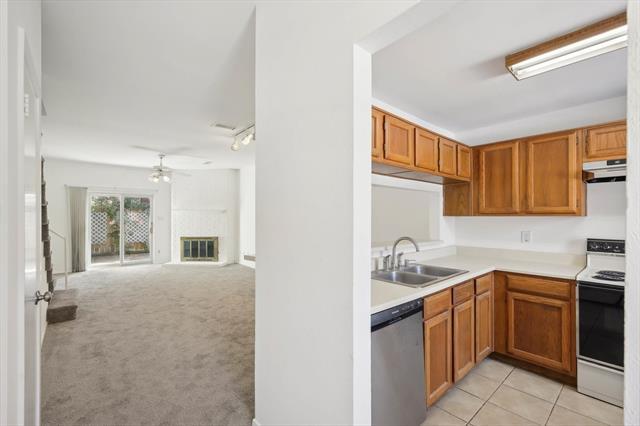 Building Photo - 204 Samuel Blvd