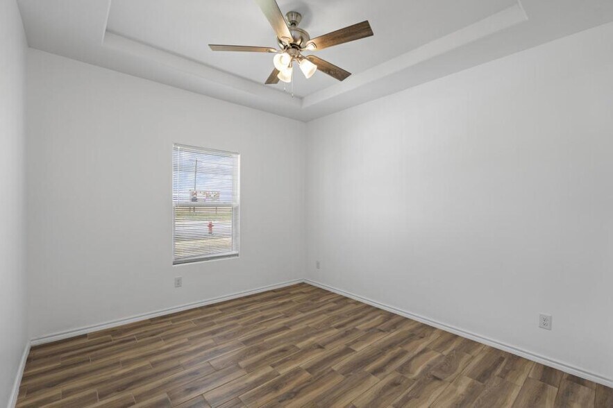 Building Photo - 1504 Unity Dr