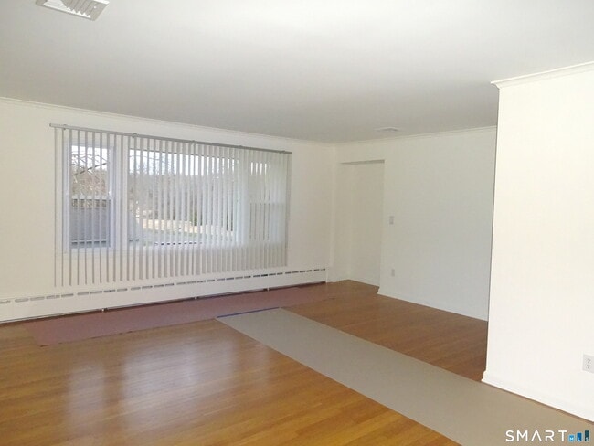 Building Photo - 62 Ark Rd