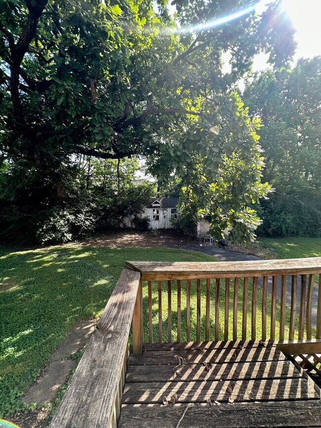 Building Photo - 513 Pyke Rd
