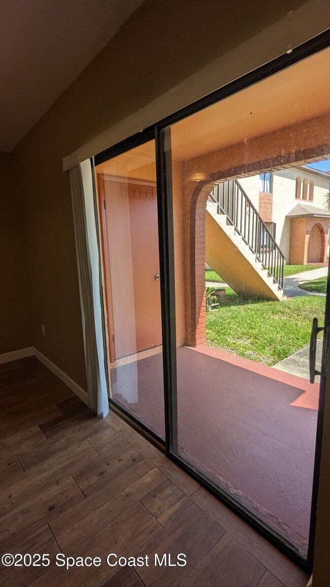 Building Photo - 107 San Juan Cir
