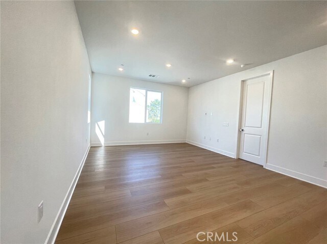 Building Photo - 309 Garber