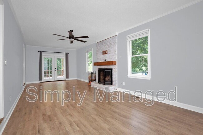 Building Photo - 7709 Scottsdale Dr