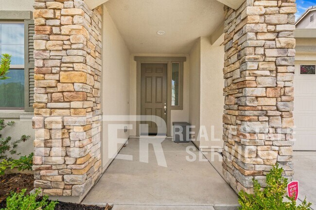 Building Photo - 7865 Sweet Ann Ct