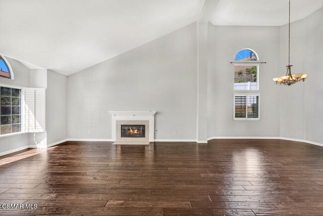 Building Photo - 852 Admiral Ct