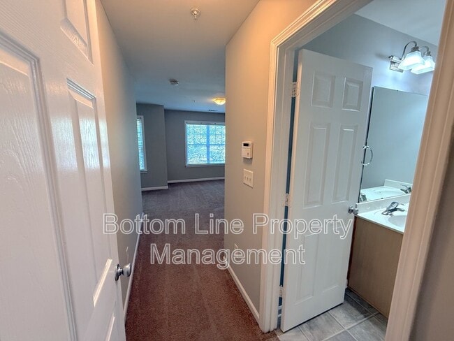 Building Photo - 1131 Ilana Ct