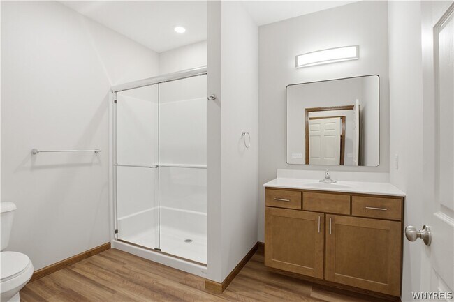 Building Photo - 1130 Orchard Park Rd