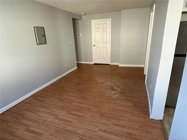 Building Photo - 47 John St