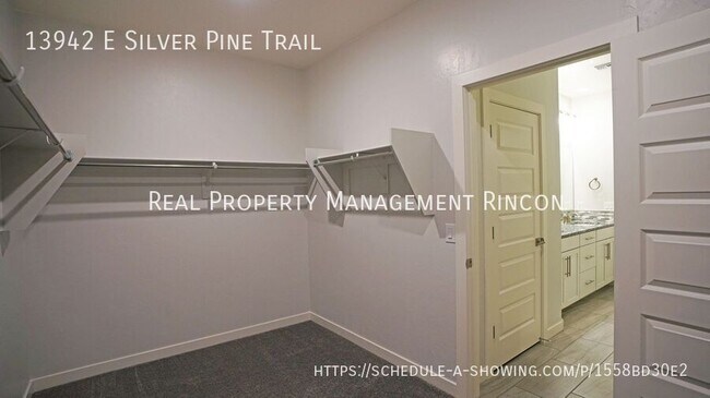 Building Photo - 13942 E Silver Pne Trl