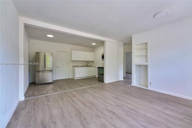 Building Photo - 11501 NW 27th Ave