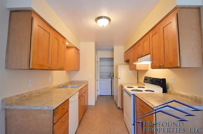 Primary Photo - 6030 SW 130th Ave - A