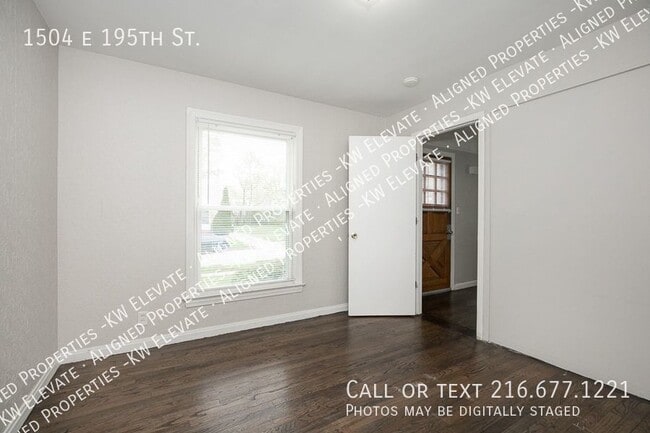 Building Photo - 1504 E 195th St