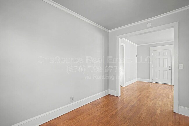 Building Photo - 1895 Markone St NW