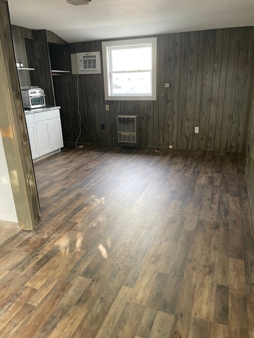 Building Photo - 2-4 P St